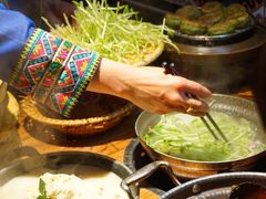 -吃饭皇帝大土家民族菜(正大广场店)