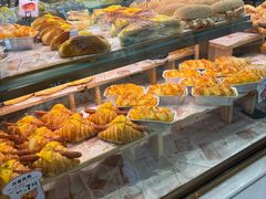 -Caidie Bakery采蝶轩(百越店)