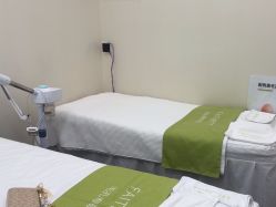 -凡碧诗毛孔清洁收细