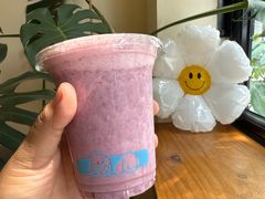 蓝莓果昔-小意思咖啡店(草桥店)