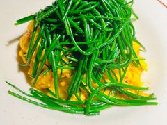 黑松露沙蒜炒土鸡蛋-纳鲁孜·新疆特色餐厅(上海悦荟广场店)