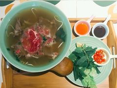 -越弥越南传统美食馆