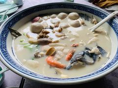 极品鱼头皇-山外山菜馆(玉泉路店)