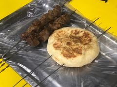 -老红桥炸灌肠牛肚锅烧烤(定福庄店)