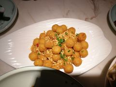 -韵秋荷(宝山龙湖天街店)