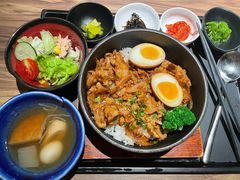 辣油豚肉石锅炊饭定食-IKKI1788居酒屋
