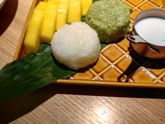 -默加东南亚美食(大宁音乐广场店)