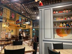 -大食代美食广场(上海中心店)
