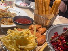 -叶派龙虾•招牌香辣蟹·海鲜(中海国际店)