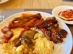 -齐河孔雀王温泉酒店·金孔雀自助百汇