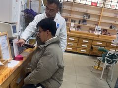 -豪门视光·星趣控·蔡司依视路眼镜代理商(中央大街店)