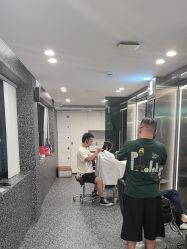 -厘里·salon