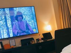 -桔子酒店(上海西藏北路地铁站店)