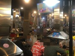 -马路牙子烧烤音乐酒馆(望京店)