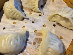 特色五馅包子-奕景小馆·地道大连菜(恒隆广场店)