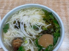 -全家福米线