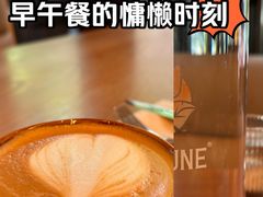 -瑞虹新天地月亮湾