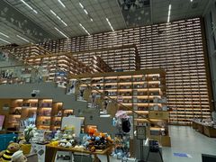 -朵云书院(滴水湖店)