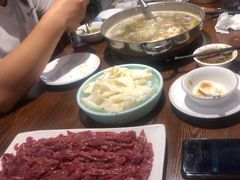 -乡土黄·鲜牛肉火锅·小龙虾(兴业街店)