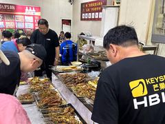 -老广烧烤(骆驼山康馨园店)