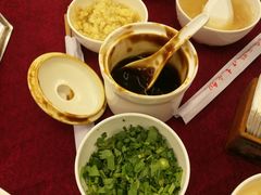 -山城年华老火锅(玉林店)