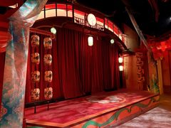-暴风岛沉浸式体验馆(百联世纪店)