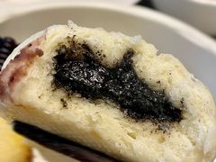黑芝麻包-老陶包子铺(南大西南村店)