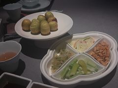 -左庭右院鲜牛肉火锅黑金店(陆家嘴中心店)