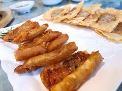 腐皮盒拼酿油炸鬼-池记大牌档(广纸店)