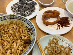 -惠丰门丁肉饼店