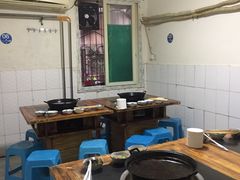 大堂-石灰市毛记烧鸡公(解放碑店)