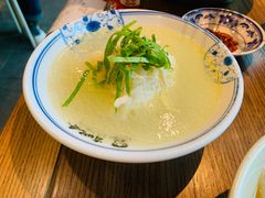 -肖四女乐山跷脚牛肉(世博源店)