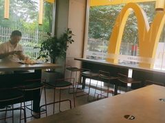 -麦当劳(滨河路DT店)