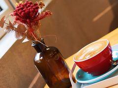 热拿铁-W CAFE(甜爱路店)