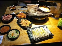 -合易泓烤肉•首创生椰大油边(宁山路店)