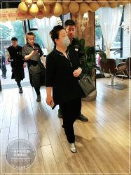 -一東造型烫发染发