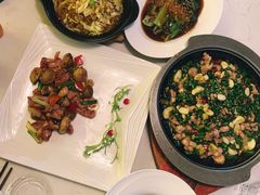 生蚝蒜蓉焗生菜-周三的情书花园餐厅(江北店)