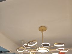 -荒岛实景沉浸密室(江汉路1店)