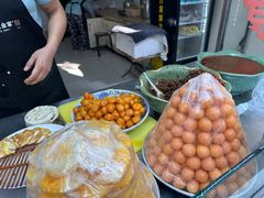 咸鸭蛋黄-老金家蛋菜夹馍(西安总店)