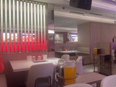 -海底捞火锅(杭州庆春路夜宵主题店)