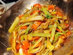 -乔街深夜食堂·小龙虾·高压锅生蚝(杭州总店)