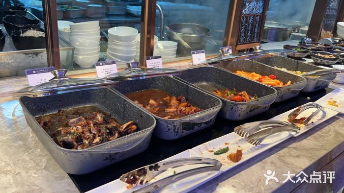 东莞旗峰山酒店及行政公寓·莱斯西餐厅图片