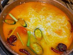 -洱火云南酸菜牛肉火锅(石景山当代商城店)