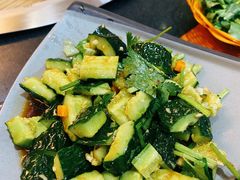 凉拌青瓜-老刘生态大鱼坊铁锅炖鱼(赛马场店)