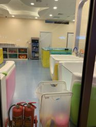 -四季宝贝婴幼儿水育成长中心(陆家嘴店)