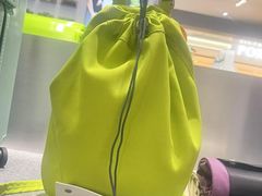 -金鹰超市(国际购物中心新街口店)