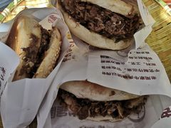 牛肉烧饼（多肉）-穆得·老周家牛肉烧饼(普利街店)