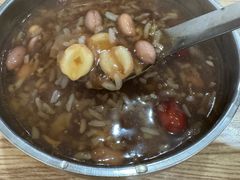 -白翔甜食店