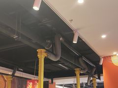 -爱客得牛排海鲜烤肉·火锅自助(春熙路黑金好店)