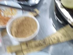 -小辣椒汤锅烧烤(温泉南街店)